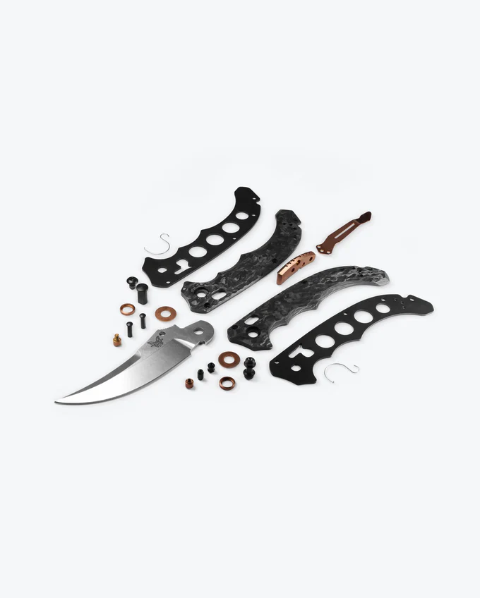 Benchmade Mini Bedlam | Carbon Fiber | Scimitar