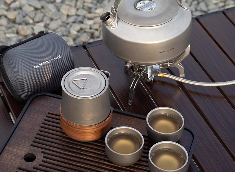 Buerk 0.9L Ceramic Glazed Water Jug