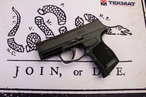 Join, or Die Gun Cleaning Mat