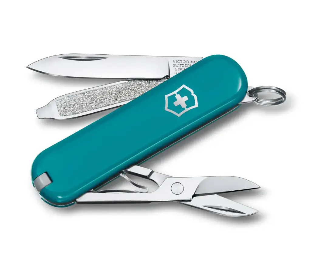 Victorinox Classic SD Classic Colors in Mountain Lake