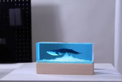 [R-1] Resin Blue Whale +Wood Base with Light