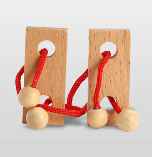 [7715-4] BRAIN PUZZLE Wood with rope